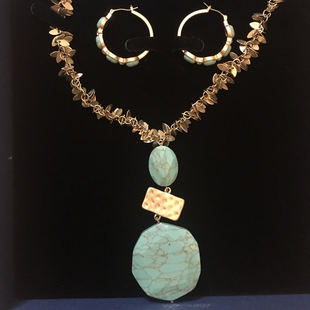 Gold and turquoise statement necklace